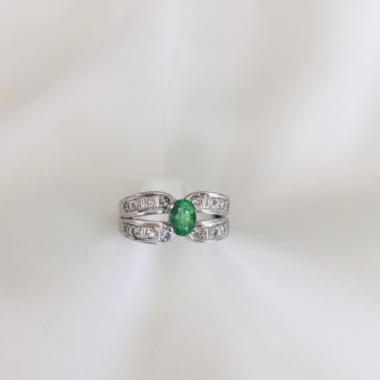 Saphir Vert-bleu Thaïlande En Forme De Coeur 3,04 Carats - Traité H, Naturel